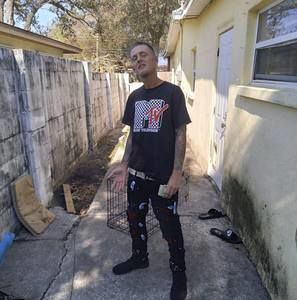 Meet your Posher, Jonathan